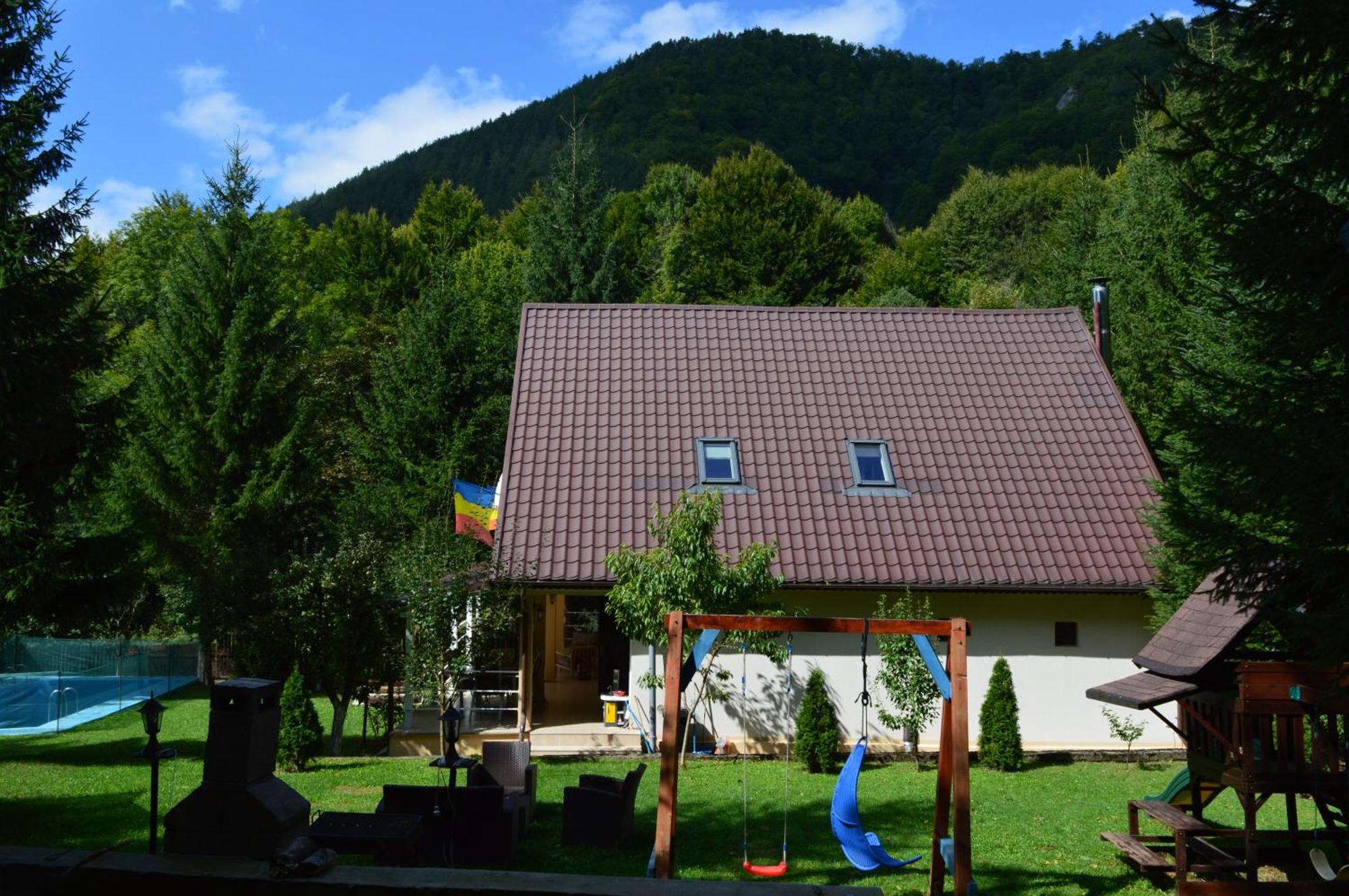 Hotel Casa Aris Lepşa Exterior foto